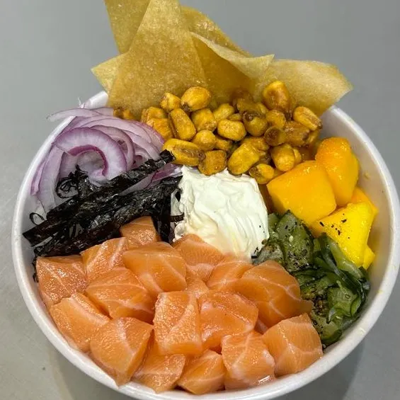 Foto do Poke de Salmão